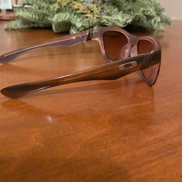 Oakley Jupiter LX Sunglasses - Picture 4 of 8